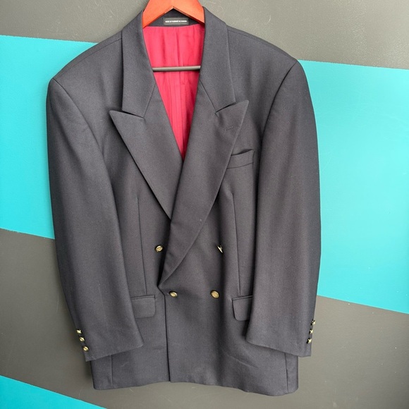 Oscar de la Renta Blue Navy Blazer with Gold Buttons - Picture 3 of 13